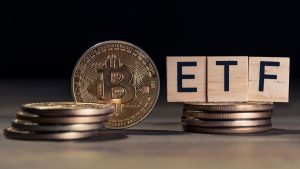 Gold Fund Overtakes Bitcoin ETFs Amid BTC Volatility